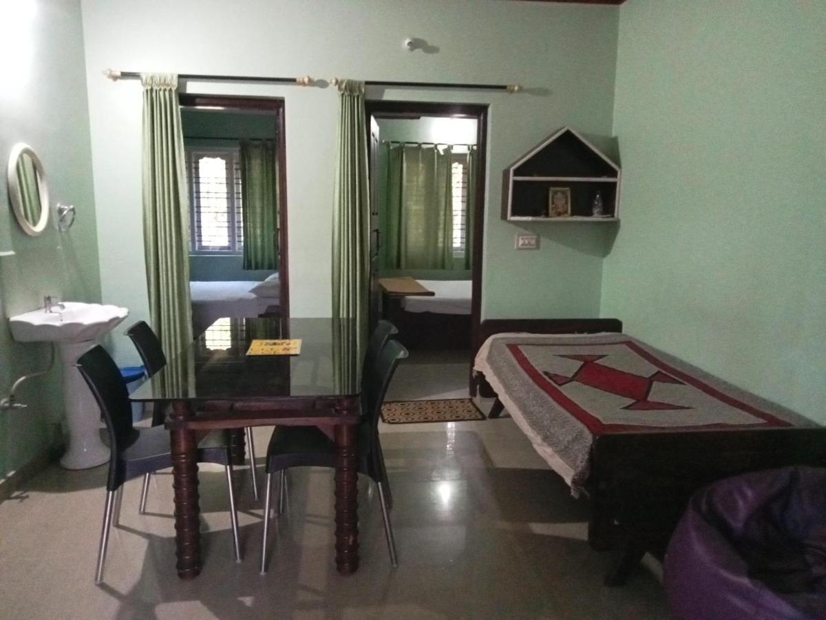 Krupa Homestay 마디케리 외부 사진